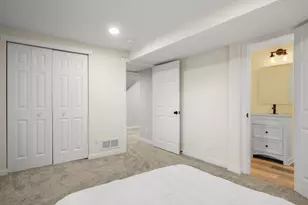 2252 Coolidge St, Madison, WI 53704 - Photo 33