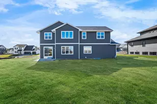 W5971 Lancaster Ln, Monroe, WI 53566 - Photo 5