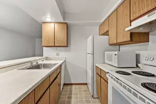 7502 Westward Way, Madison, WI 53717 - Photo 7