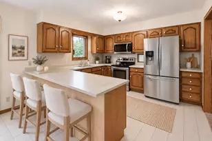 1414 Red Cloud Ln, Madison, WI 53704 - Photo 5