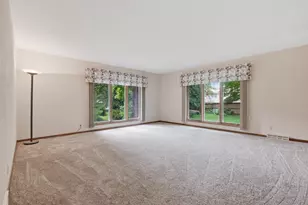 1414 Red Cloud Ln, Madison, WI 53704 - Photo 17