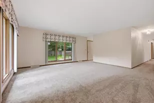 1414 Red Cloud Ln, Madison, WI 53704 - Photo 19