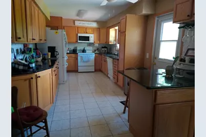 6830 W Saint Lawrence Avenue, Beloit, WI 53511 - Photo 31