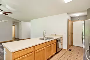 644 N Tratt St, Whitewater, WI 53190 - Photo 19