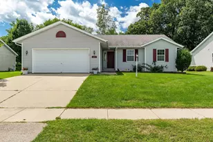 644 N Tratt St, Whitewater, WI 53190 - Photo 1