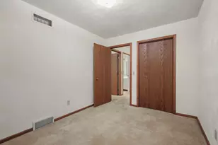301 Williamsburg Way Ct, Fitchburg, WI 53719 - Photo 13
