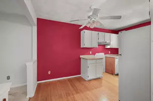 301 Williamsburg Way Ct, Fitchburg, WI 53719 - Photo 7