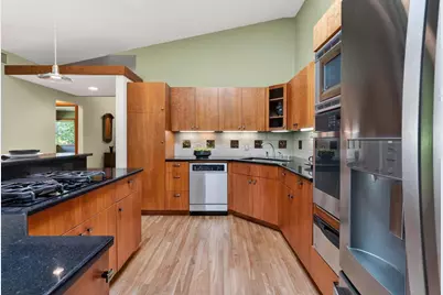106 Aspen Glen Drive, Spring Green, WI 53588 - Photo 5