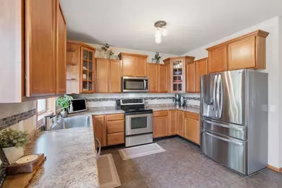4122 Vidon Drive, Madison, WI 53704 - Photo 11