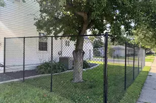 921 Benton Ave, Janesville, WI 53545 - Photo 23