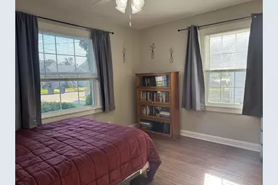 921 Benton Avenue, Janesville, WI 53545 - Photo 9