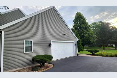 733 Lucas Lane, Jefferson, WI 53549 - Photo 7
