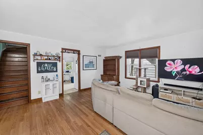 409 Stang Street, Madison, WI 53704 - Photo 5