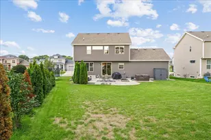 5477 N Peninsula Wy, Mcfarland, WI 53558 - Photo 45
