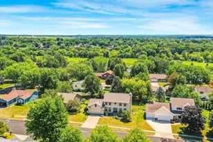 623 Overlook Terrace, DeForest, WI 53532 - Photo 9