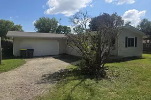 1010 26th St, Monroe, WI 53566 - Photo 3