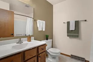 1309 Commonwealth Dr, Fort Atkinson, WI 53538 - Photo 25