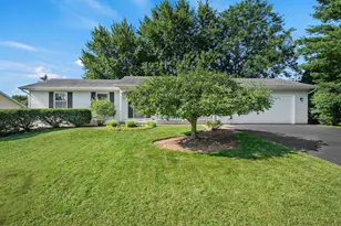 1309 Commonwealth Dr, Fort Atkinson, WI 53538 - Photo 3