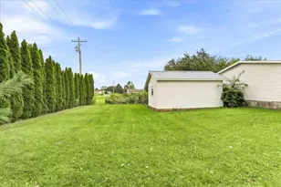 430 Red Spruce Ave, Baraboo, WI 53913 - Photo 41