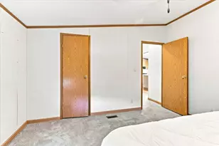 430 Red Spruce Ave, Baraboo, WI 53913 - Photo 19