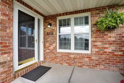 3226 Dorchester Way, Madison, WI 53719 - Photo 3