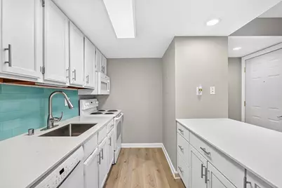 539 D'Onofrio Drive #1, Madison, WI 53719 - Photo 3