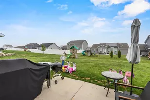 302 Brett St, Belleville, WI 53508 - Photo 47
