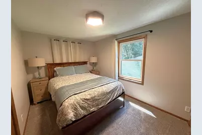 11843 Fuller Hollow Road, Prairie Du Chien, WI 53821 - Photo 13