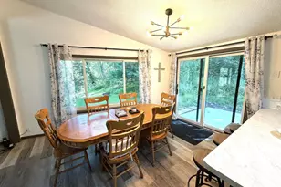 11843 Fuller Hollow Rd, Prairie Du Chien, WI 53821 - Photo 7