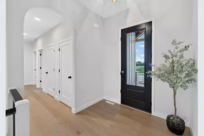 636 Rustic Rise Way, Verona, WI 53593 - Photo 3