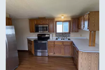 1416 Flyway Drive, Waupun, WI 53963 - Photo 5