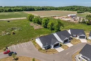 201 Boann Ter, Belleville, WI 53508 - Photo 41