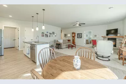 201 Boann Terrace, Belleville, WI 53508 - Photo 25