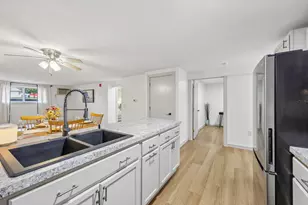 7401 Century Pl, Middleton, WI 53562 - Photo 7