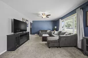 1325 W Conde St, Janesville, WI 53546 - Photo 15