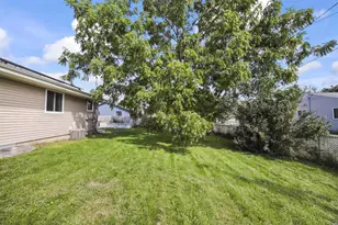 1325 W Conde St, Janesville, WI 53546 - Photo 59