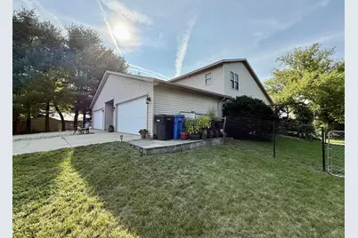 411 David Circle, Arena, WI 53503 - Photo 3