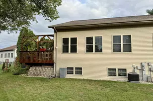 411 David Cir, Arena, WI 53503 - Photo 7