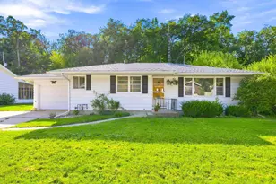 717 Cloute St, Fort Atkinson, WI 53538 - Photo 1