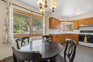 717 Cloute St, Fort Atkinson, WI 53538 - Photo 11
