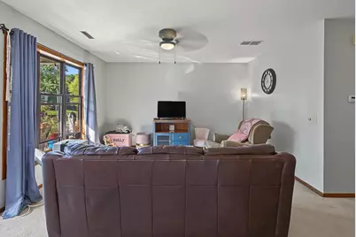 500 E Main Street #6, Sun Prairie, WI 53590 - Photo 7