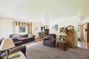 2330 Euclid Ave, Beloit, WI 53511 - Photo 15