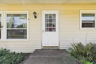 2330 Euclid Ave, Beloit, WI 53511 - Photo 9
