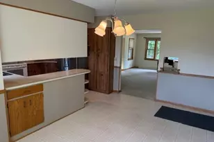 653 Gerald Ave, Sun Prairie, WI 53590 - Photo 9