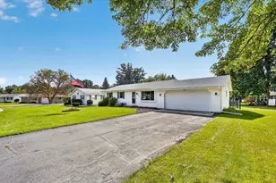 1335 Johnson St, Stoughton, WI 53589 - Photo 33