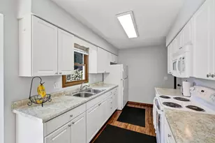1335 Johnson St, Stoughton, WI 53589 - Photo 3