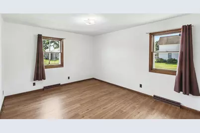 221 Washington Street, Portage, WI 53901 - Photo 11