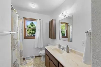 221 Washington Street, Portage, WI 53901 - Photo 13