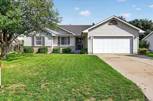 1500 Evergreen Dr, Janesville, WI 53546 - Photo 29