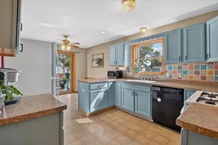 1500 Evergreen Dr, Janesville, WI 53546 - Photo 5